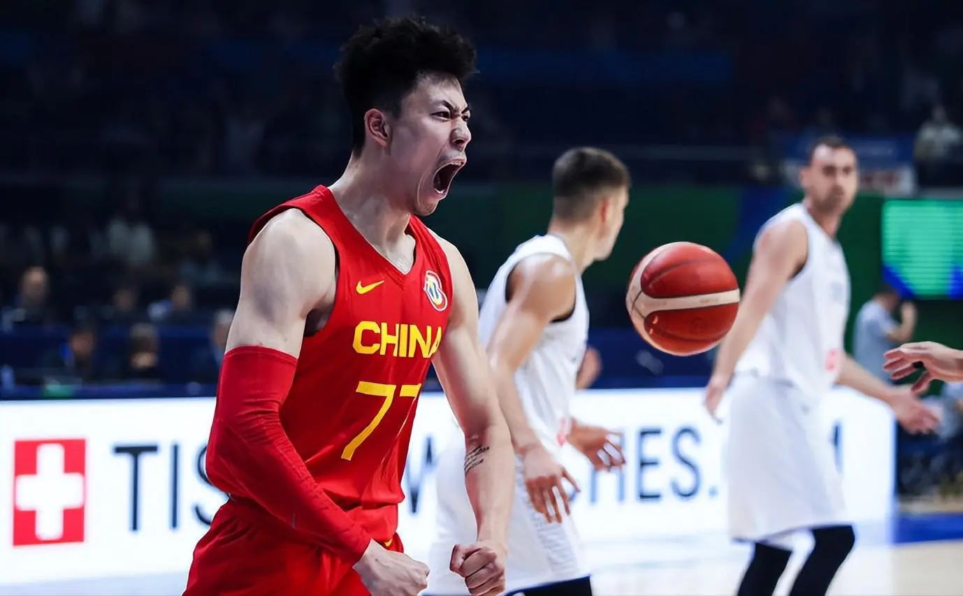 上海男篮锋, LwO, 广厦去抗衡 上海男篮锋, LwO, 广厦去抗衡