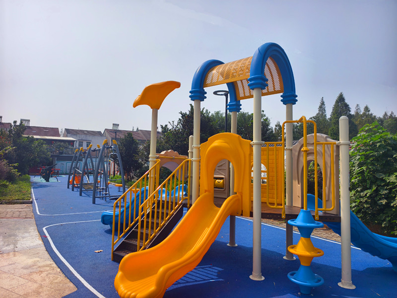 都是水泥地, QSH 都是水泥地, QSH