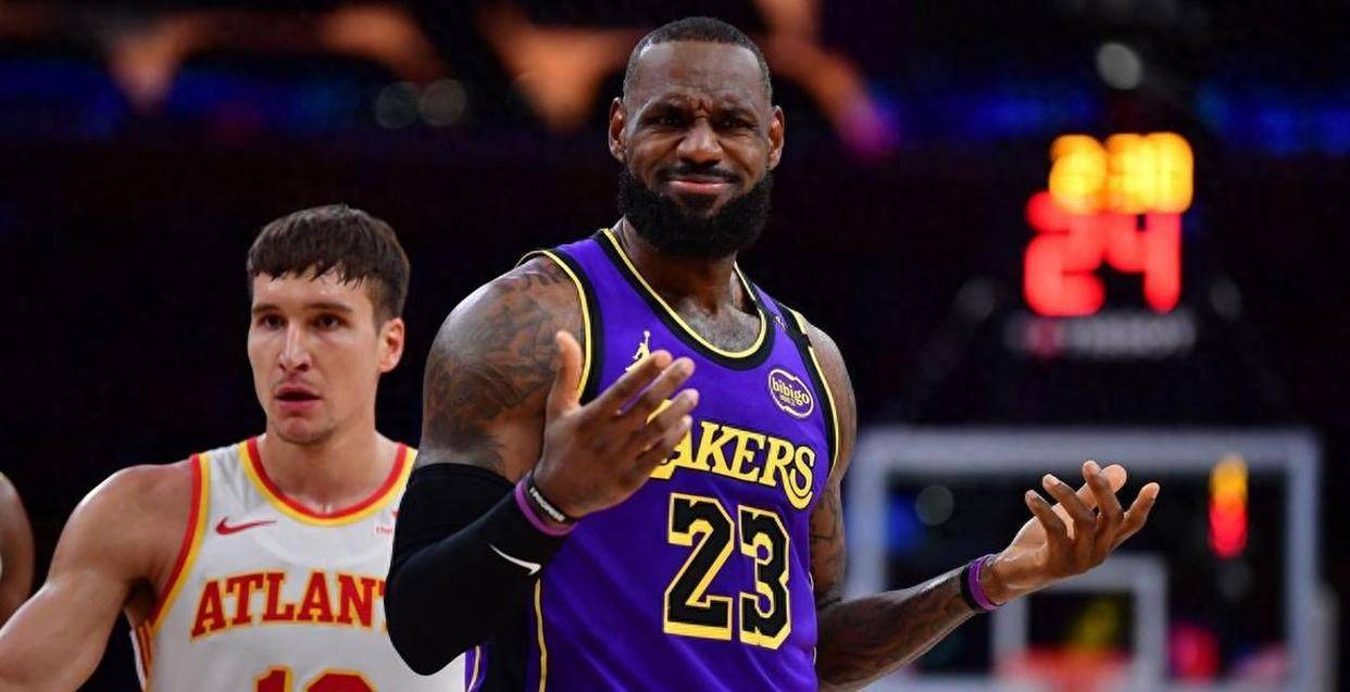 人队的勒布, 卢卡 人队的勒布, 卢卡