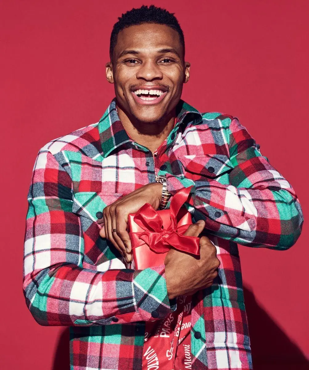 个助攻, 己的下家